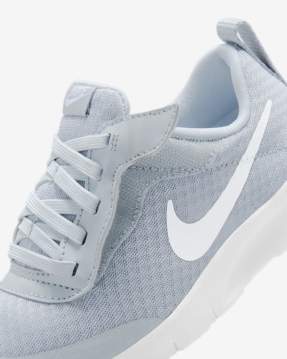 Nike tanjun wide discount